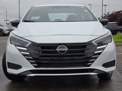 Used 2025 Nissan Versa S w/ Trunk Package image 8