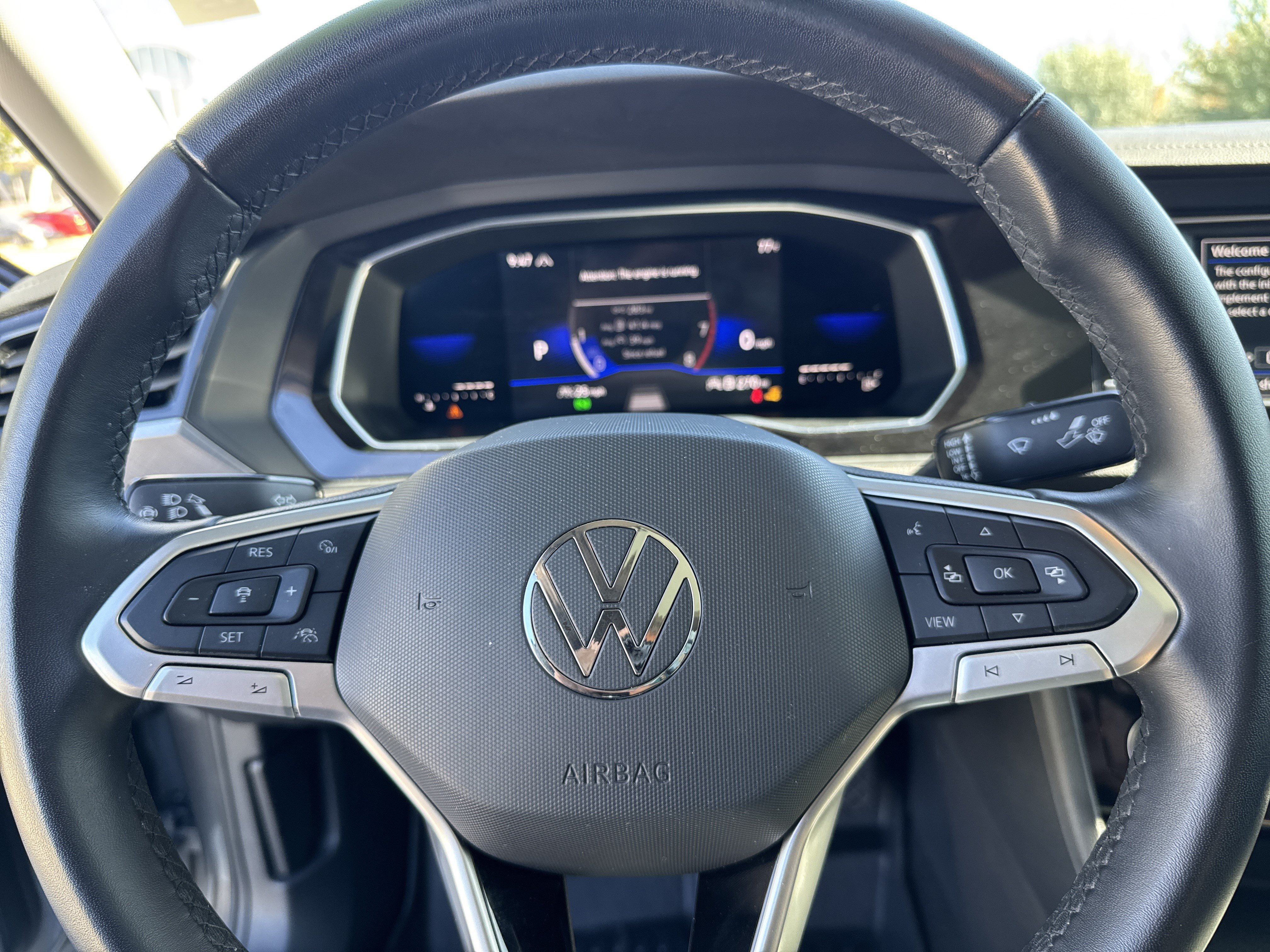 Used 2023 Volkswagen Jetta SE FWD image 15