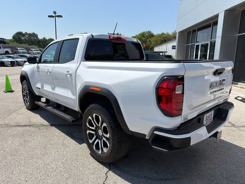 Used 2024 GMC Canyon AT4 w/ Canyon Safety Plus Package AWD/4WD image 5