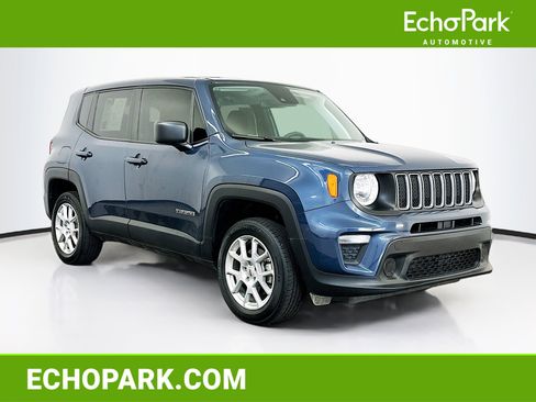 Used 2023 Jeep Renegade Latitude image 1