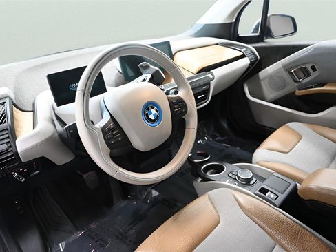 Used 2014 BMW i3 w/ Range Extender RWD image 10