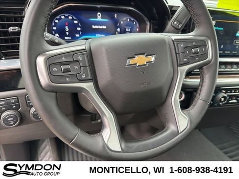 Used 2025 Chevrolet Silverado 3500 LT image 12