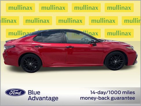 Used 2021 Toyota Camry XSE FWD image 2