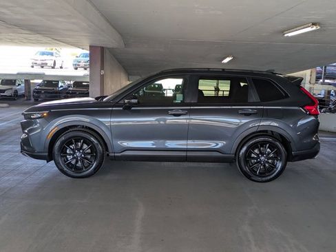 Used 2026 Honda CR-V Sport image 9