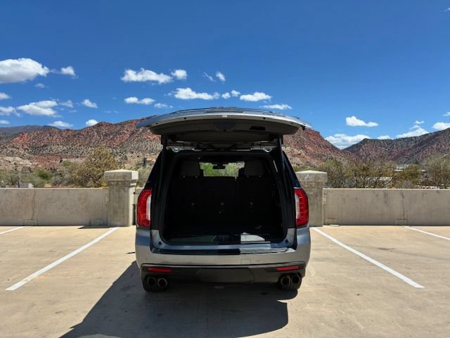 Used 2022 GMC Yukon AT4 w/ AT4 Premium Plus Package AWD/4WD image 8