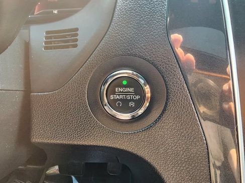 Used 2017 Ford Explorer Sport w/ Equipment Group 401A AWD/4WD image 23