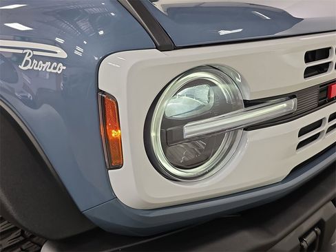 Used 2024 Ford Bronco Heritage Edition image 12