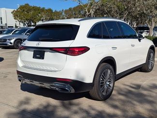 New 2026 Mercedes-Benz GLC 300 video 2