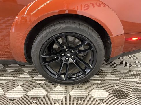 Used 2021 Dodge Challenger R/T Scat Pack image 9