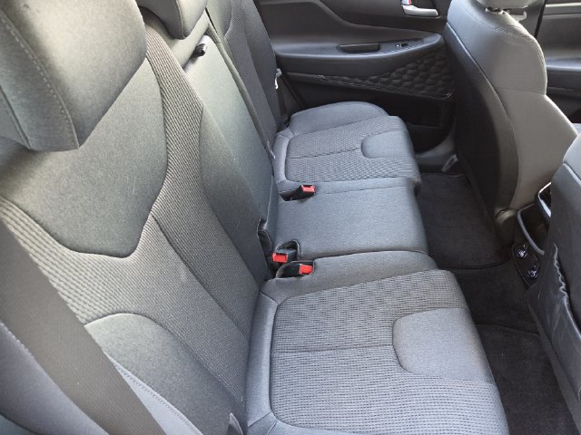 Used 2019 Hyundai Santa Fe SEL FWD image 36