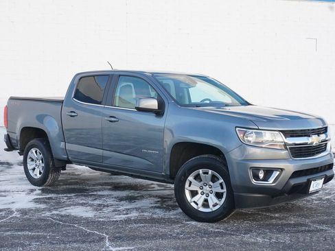 Used 2018 Chevrolet Colorado LT w/ LT Convenience Package image 3