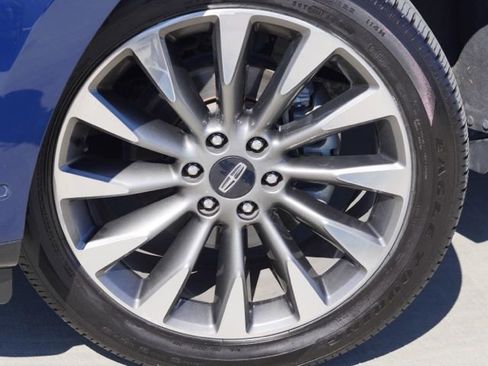 Used 2020 Lincoln Navigator L Reserve w/ Luxury Package image 11