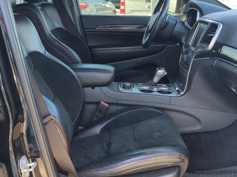 Used 2017 Jeep Grand Cherokee Trailhawk w/ Trailhawk Luxury Group image 28