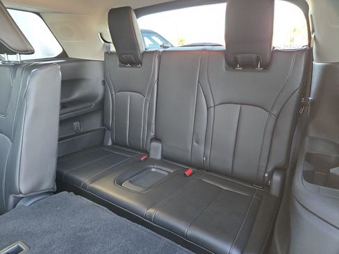 Used 2025 INFINITI QX60 Pure image 39