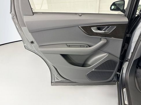 New 2026 Audi Q7 Premium Plus image 25