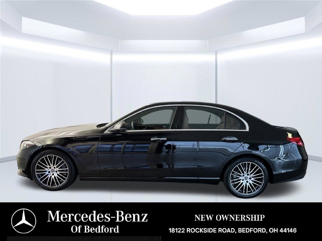 Used 2026 Mercedes-Benz C 300 4MATIC Sedan image 2
