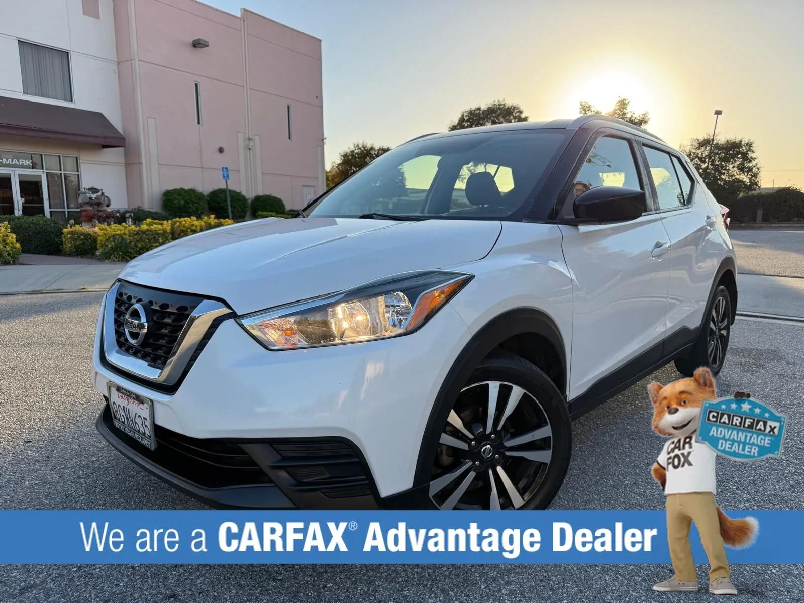 Used 2018 Nissan Kicks SV FWD image 4