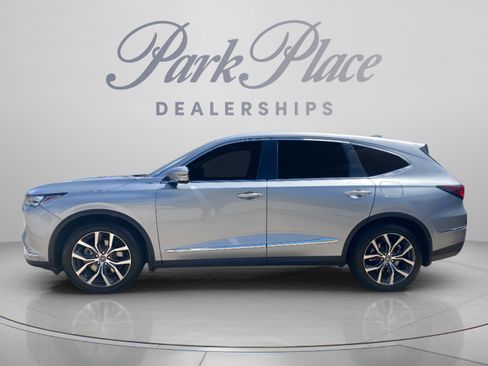 Used 2023 Acura MDX SH-AWD w/ Technology Package image 2