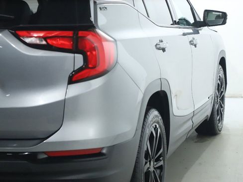 Used 2019 GMC Terrain SLT w/ Preferred Package image 46