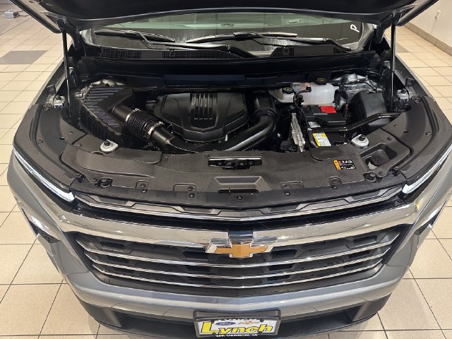 Used 2026 Chevrolet Traverse LT w/ Driver Confidence Package AWD/4WD image 27