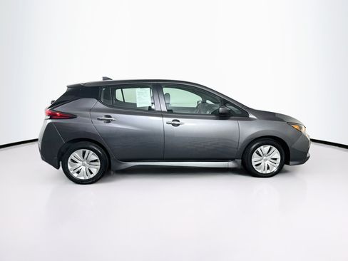 Used 2025 Nissan Leaf S FWD image 10