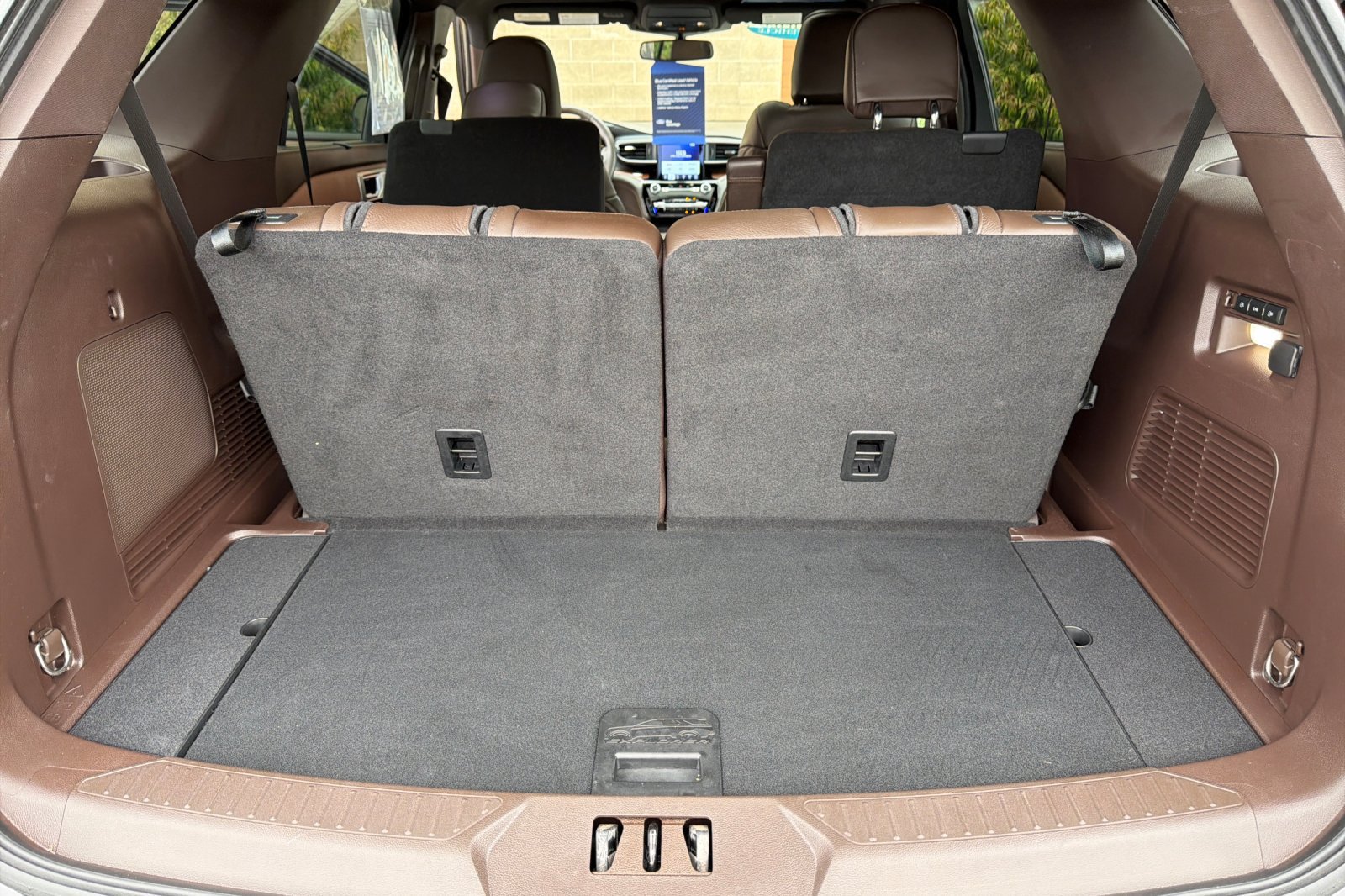 Used 2023 Ford Explorer King Ranch w/ Technology Package AWD/4WD image 20