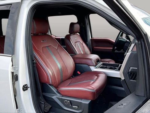 Used 2020 Ford F250 Platinum AWD/4WD image 9
