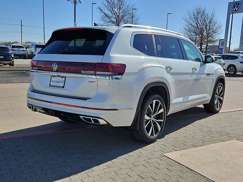 New 2026 Volkswagen Atlas SEL Premium R-Line image 4