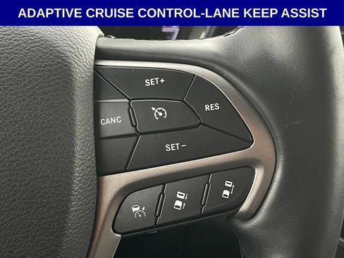 Used 2021 Jeep Grand Cherokee Limited RWD image 15