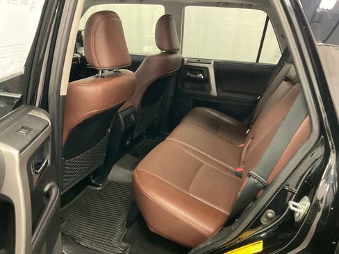 Used 2022 Toyota 4Runner Limited AWD/4WD image 33