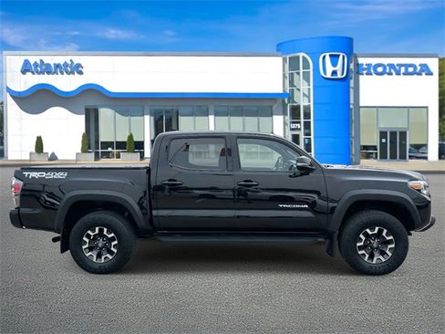 Used 2023 Toyota Tacoma TRD Off-Road image 4