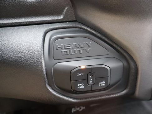 Used 2025 RAM 3500 Big Horn image 20