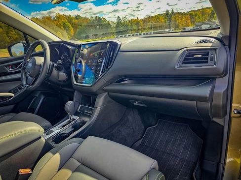 Used 2023 Subaru Ascent Onyx Edition image 42