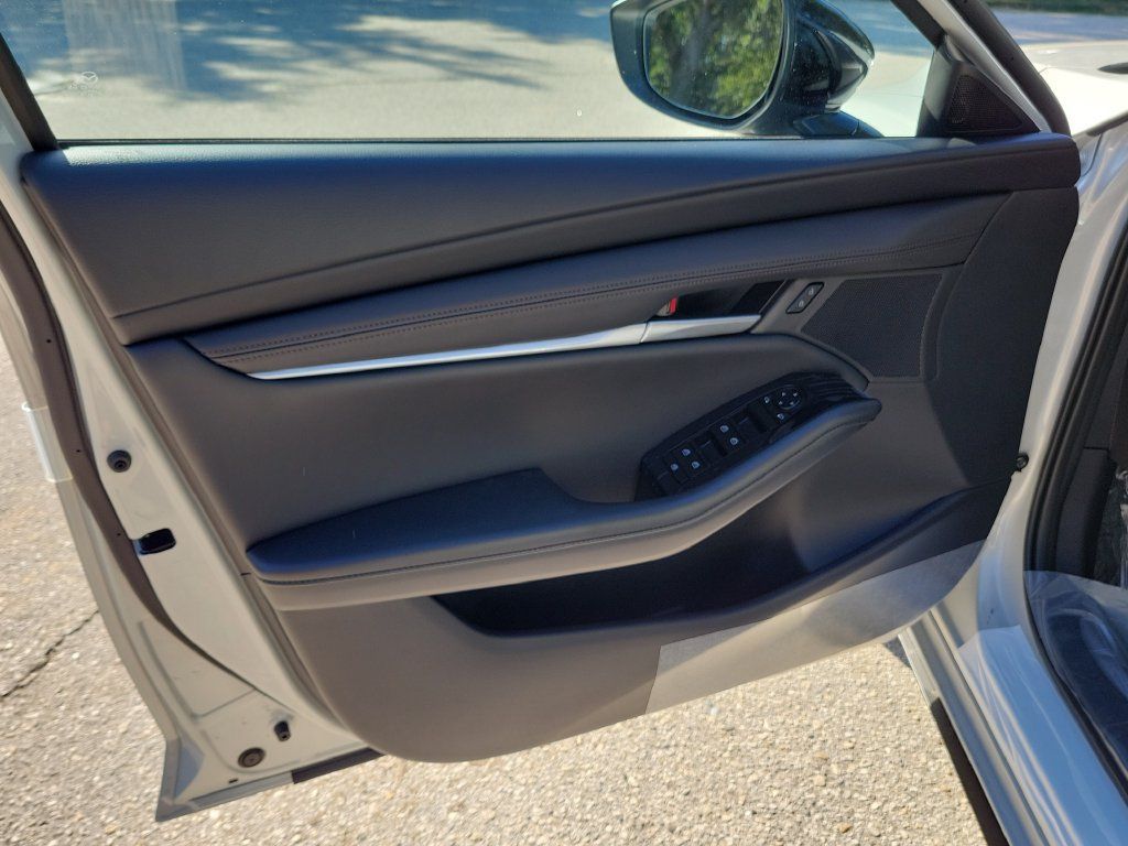 New 2026 MAZDA MAZDA3 s Sport FWD image 17