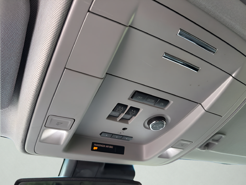 Used 2019 Chevrolet Tahoe LT RWD image 30