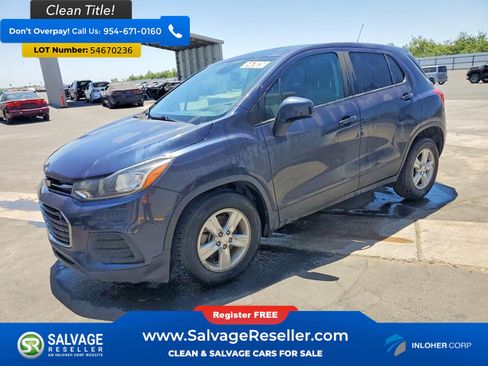 Used 2019 Chevrolet Trax LS w/ LPO, Cargo Package FWD image 1