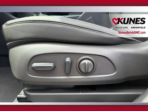 New 2026 Buick Encore GX Preferred w/ Comfort Package AWD/4WD image 16