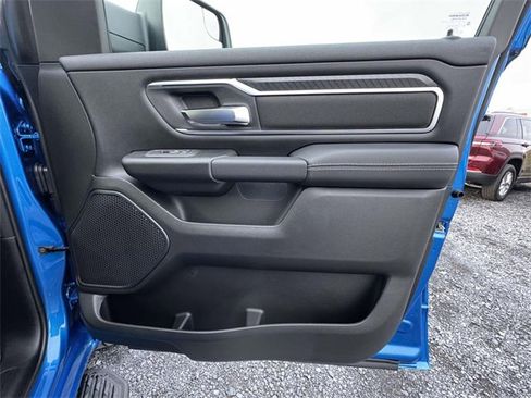 New 2026 RAM 1500 4x4 Crew Cab image 13