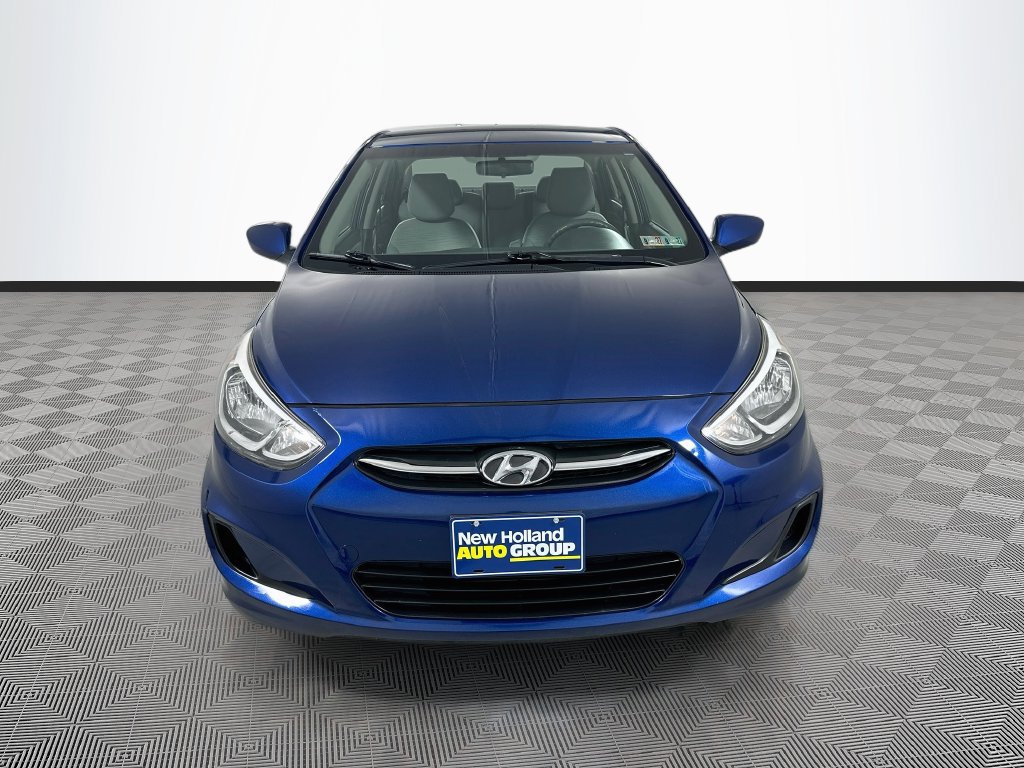 Used 2017 Hyundai Accent SE FWD image 2