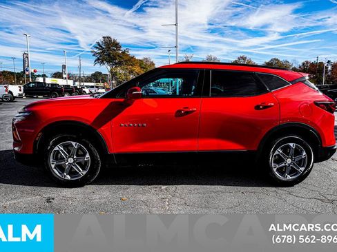 Used 2023 Chevrolet Blazer LT FWD image 8