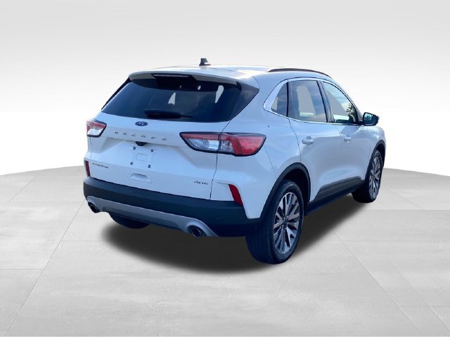 Used 2022 Ford Escape Titanium AWD/4WD image 4