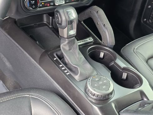 Certified 2025 Ford Bronco Badlands image 21