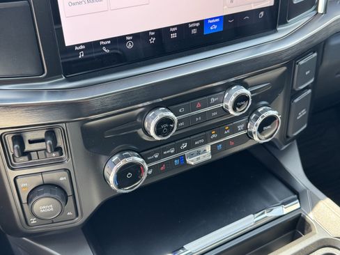 New 2026 Ford F250 Lariat w/ Chrome Package AWD/4WD image 19