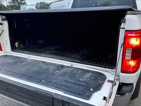 Used 2021 Ford F150 XLT w/ XTR Package image 31