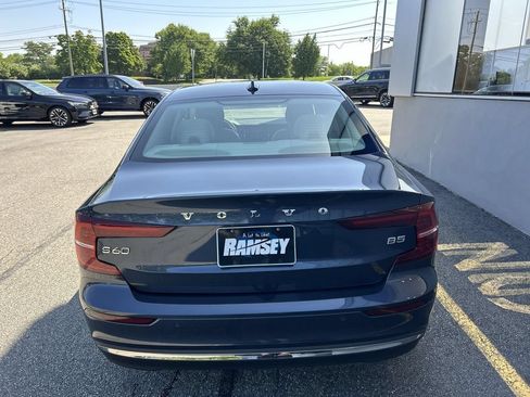 Certified 2023 Volvo S60 B5 Ultimate w/ Climate Package FWD image 26