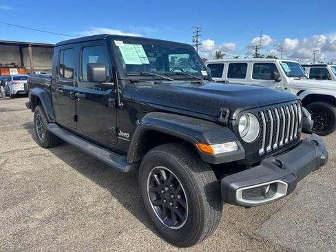 Used 2023 Jeep Gladiator Overland w/ Popular Equipment Package AWD/4WD image 3