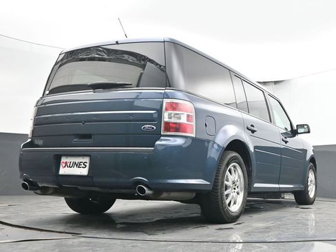 Used 2016 Ford Flex SE image 41