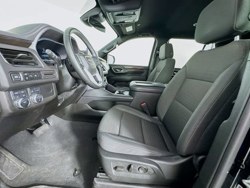 Used 2024 GMC Yukon SLE AWD/4WD image 13