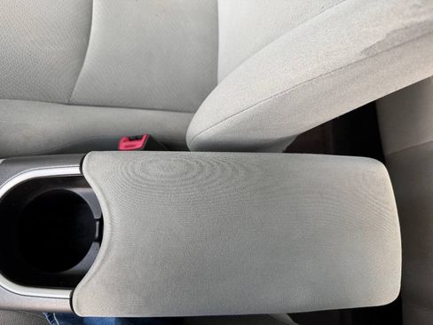 Used 2012 Toyota Prius Two FWD image 28