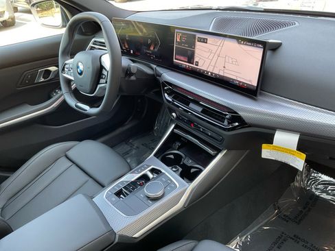 New 2026 BMW 330i Sedan w/ Convenience Package image 32